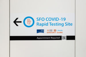 United Airlines is piloting a COVID-19 rapid testing and in-mail testing program for passengers travelling United from San Francisco International Airport to Hawaii. 