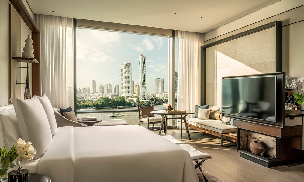 Four Seasons Hotel Bangkok at Chao Praya River has 299 guestrooms and suites. Image of guestroom courtesy of Four Seasons Hotels & Resorts.