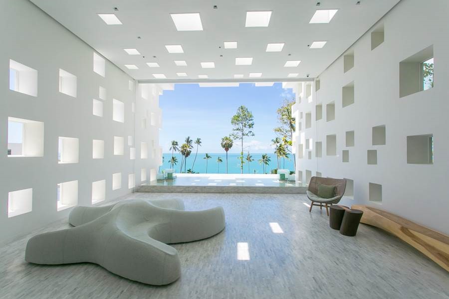 Hyatt Regency Koh Samui features a lobby with numerous skylights that let in light from the sun and moon. Photo courtesy of Hyatt.